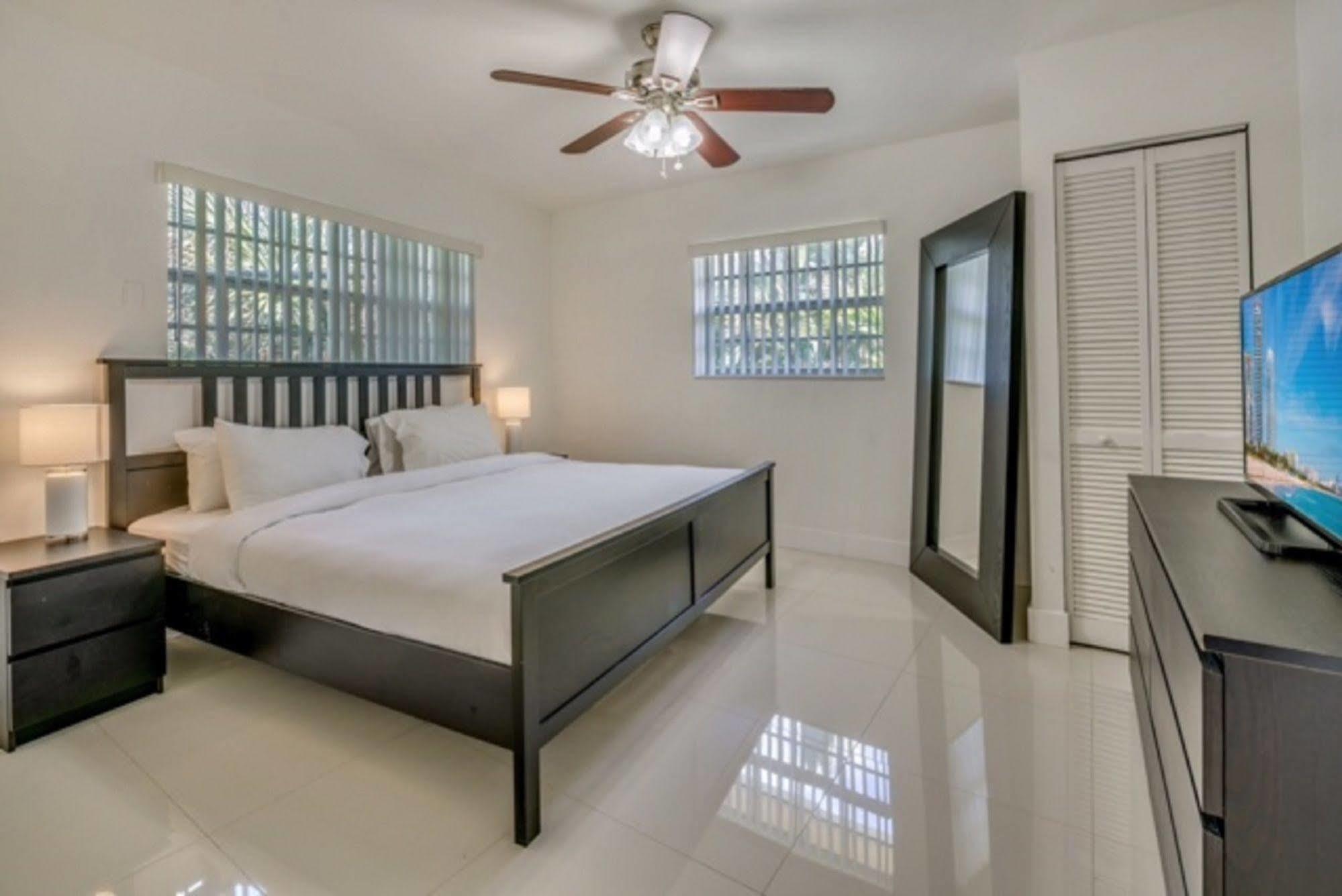 Luna Paradise By The Sea Lauderdale-by-the-Sea Exterior foto
