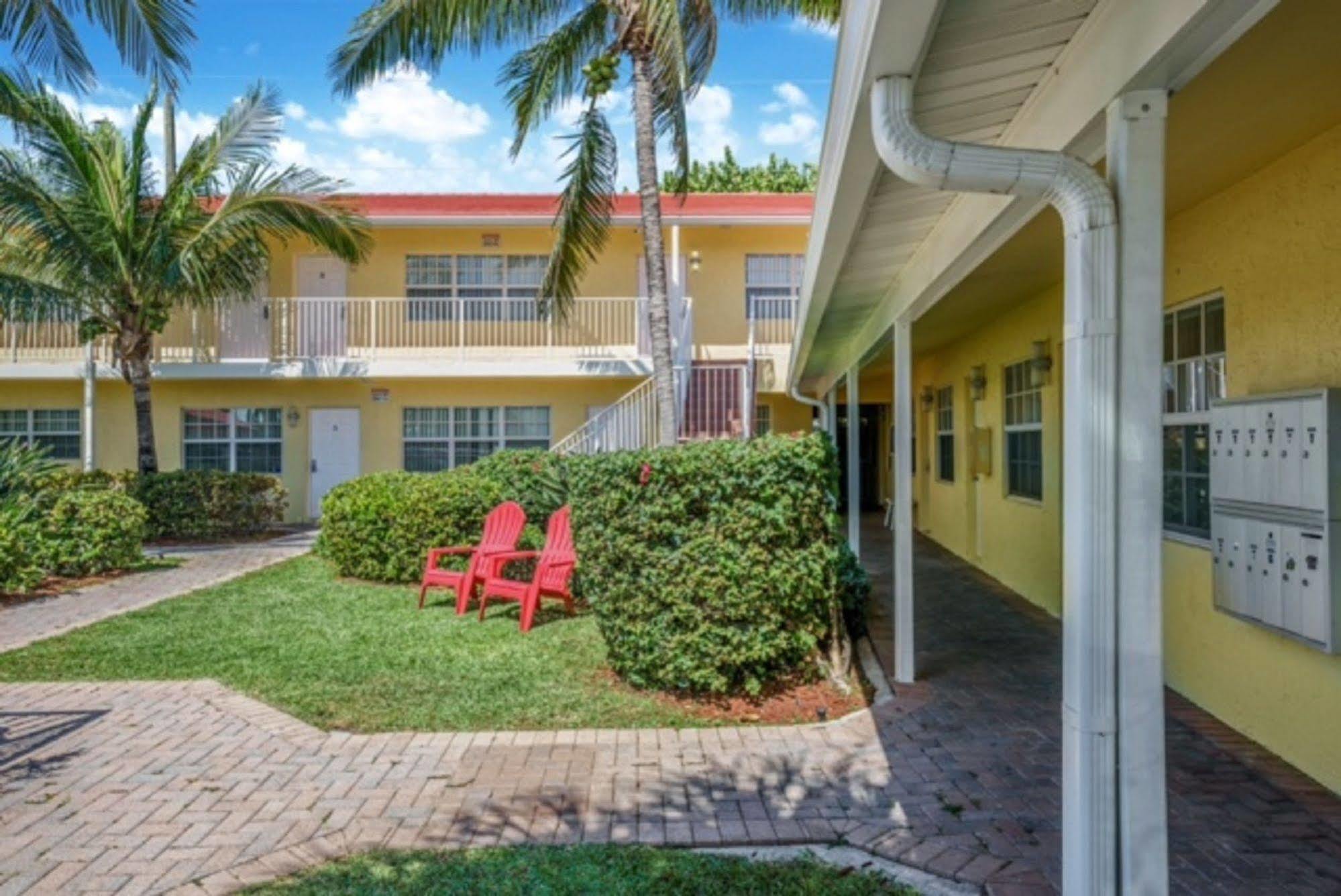 Luna Paradise By The Sea Lauderdale-by-the-Sea Exterior foto